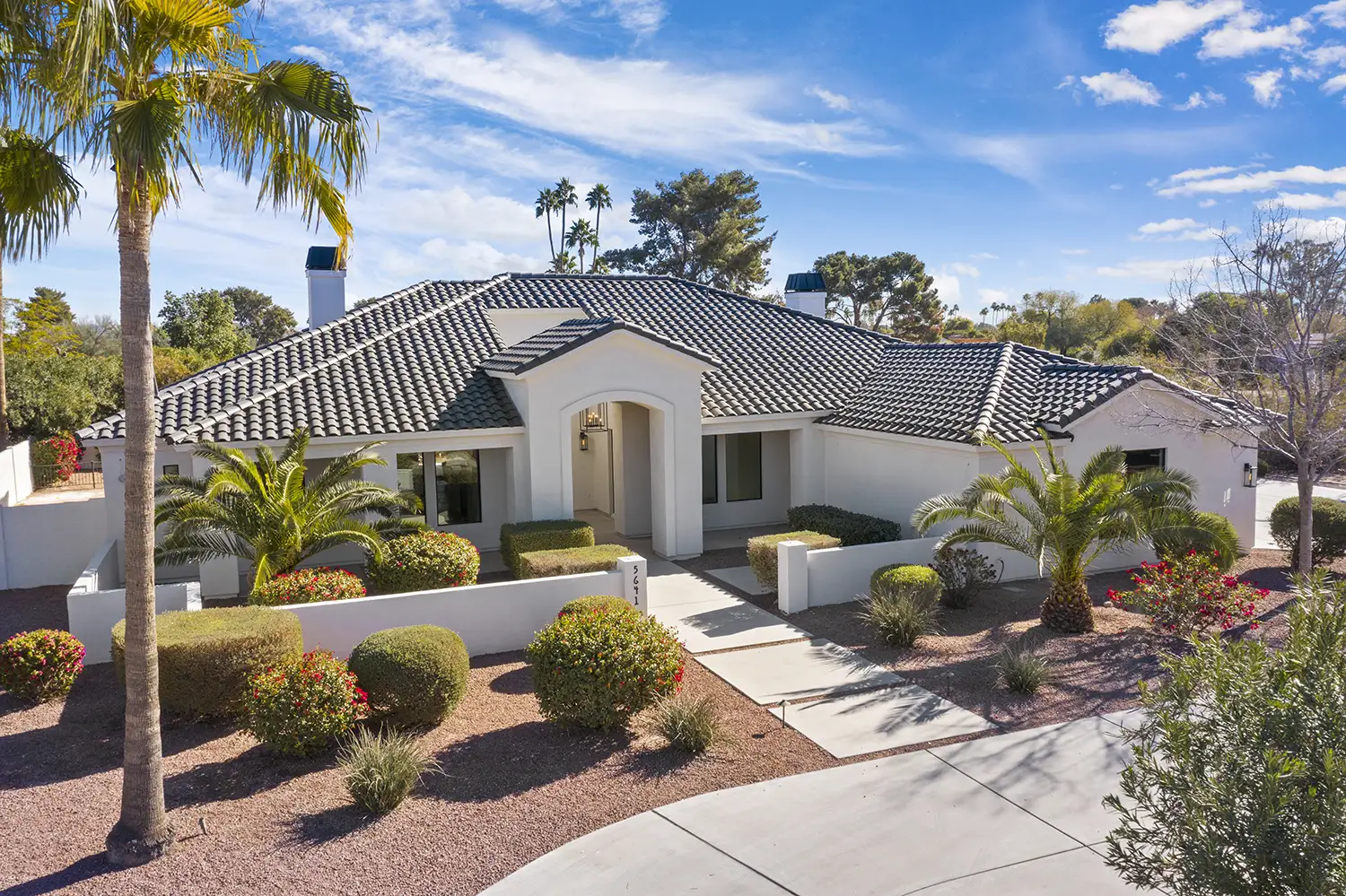 COVER PHOTO Norton Luxury Homes - 5641 N 69th PL